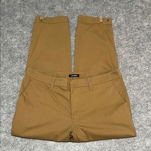 Arc'teryx Men’s Tan Chino-Style Performance Pants